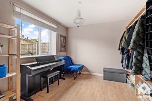 Photo 8- click for photo gallery